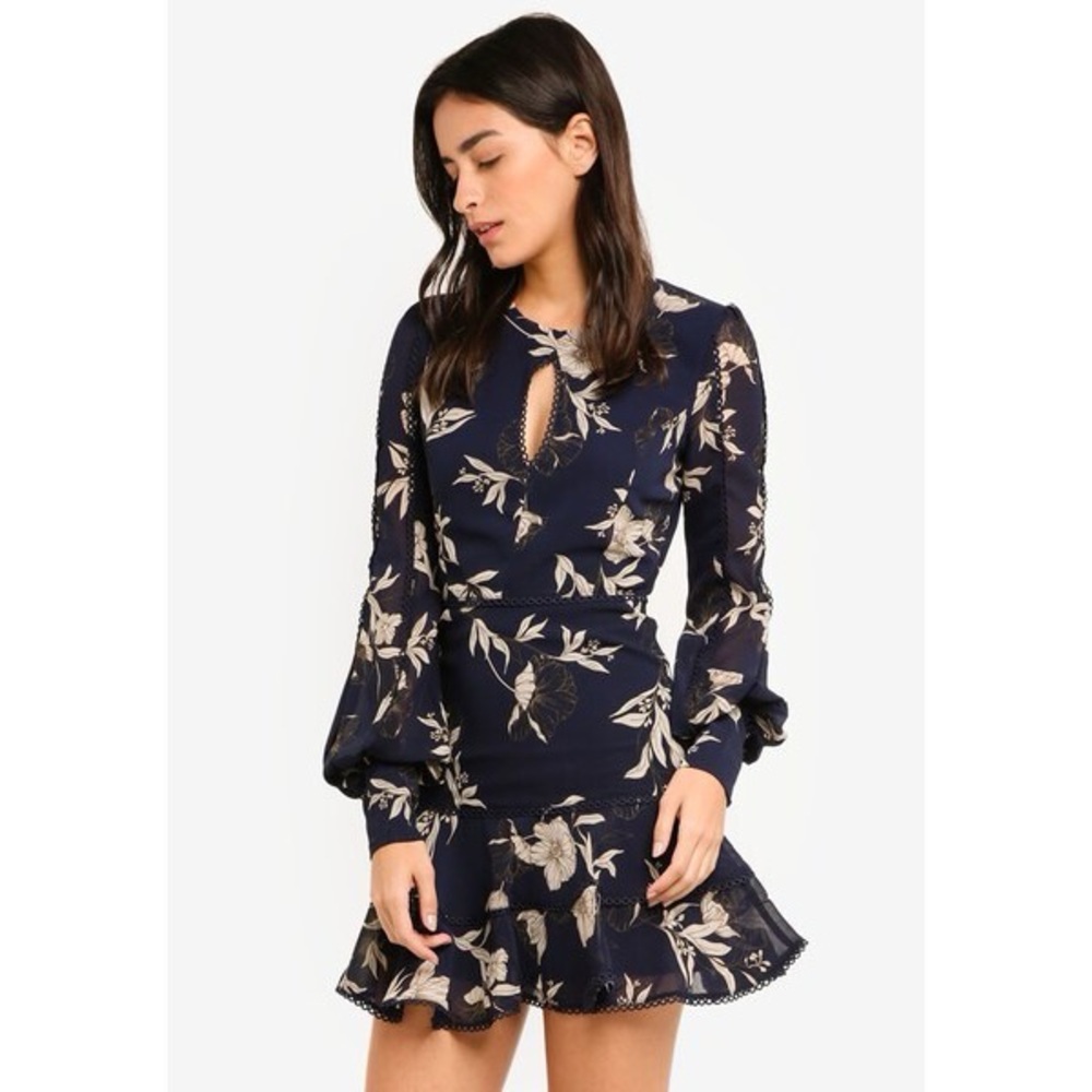 Bardot Tammy Tiered Lace-Trim Dress Sz Small